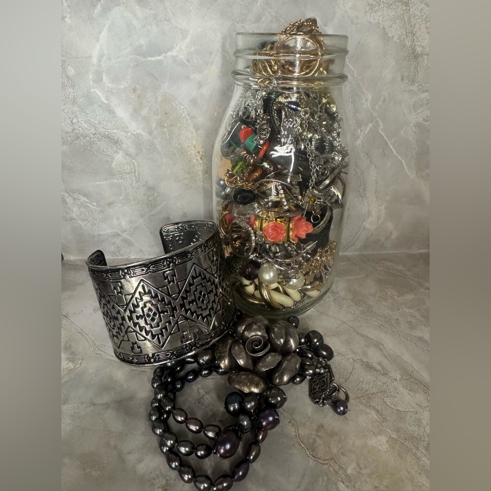 Mystery Jewelry Jar! - Picture 3 of 3